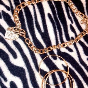 Bangle bracelet set and fashion jewelry necklace